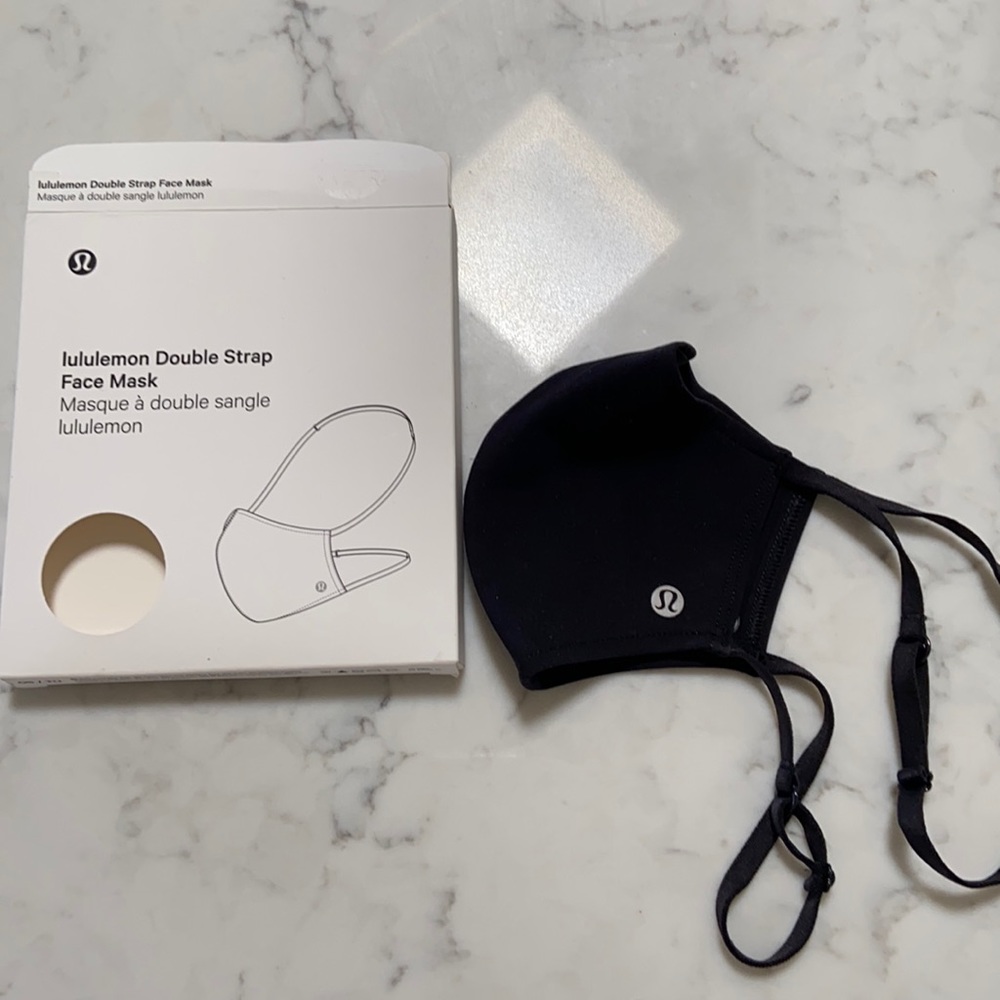 Lululemon Double Strap Face Mask